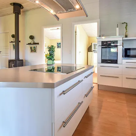 Feriehus Four Bedroom Holiday In Otterup